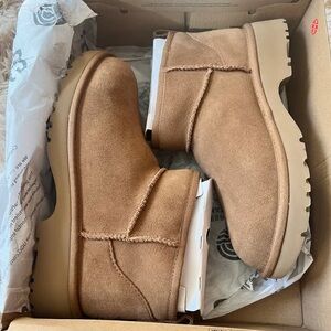 Koolaburra by UGG Womens Size 6 Koola Ultra Mini Ankle Boots Suede